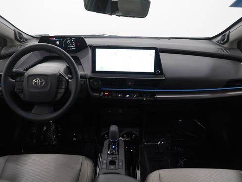 Used 2024 Toyota Prius Limited image 14