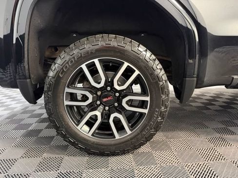 Used 2019 GMC Sierra 1500 AT4 w/ AT4 Premium Package AWD/4WD image 39
