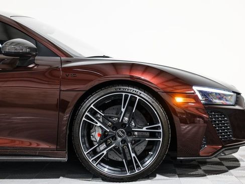 Used 2022 Audi R8 V10 performance image 11