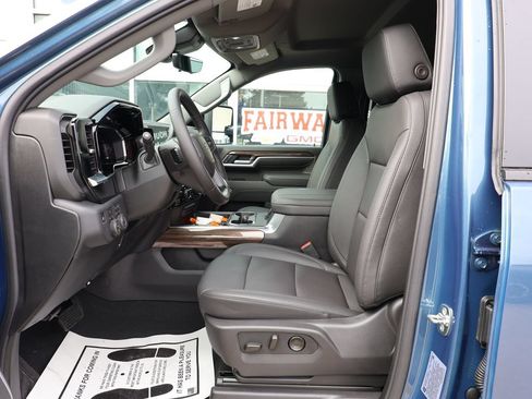 New 2026 Chevrolet Silverado 2500 LT w/ Trail Boss Package AWD/4WD image 15