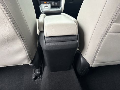 Used 2020 Honda Insight Touring image 26