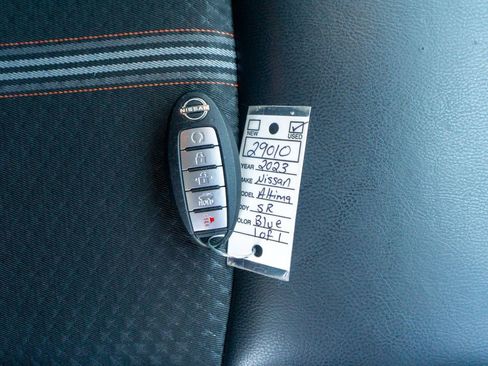 Used 2023 Nissan Altima 2.5 SR FWD image 30