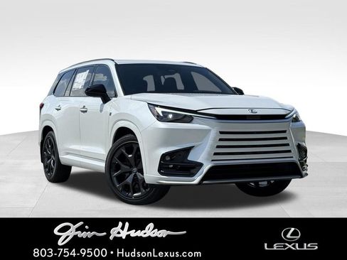 New 2026 Lexus TX 500h AWD image 1