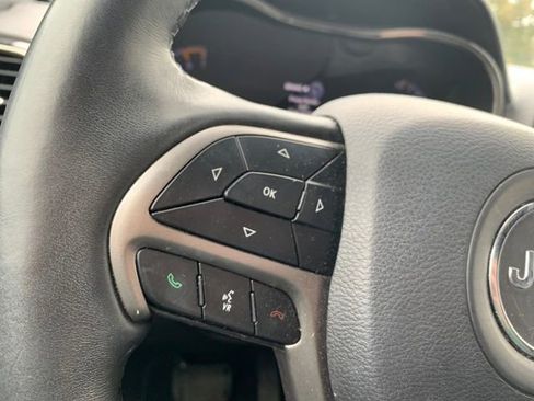 Used 2019 Jeep Grand Cherokee High Altitude AWD/4WD image 22
