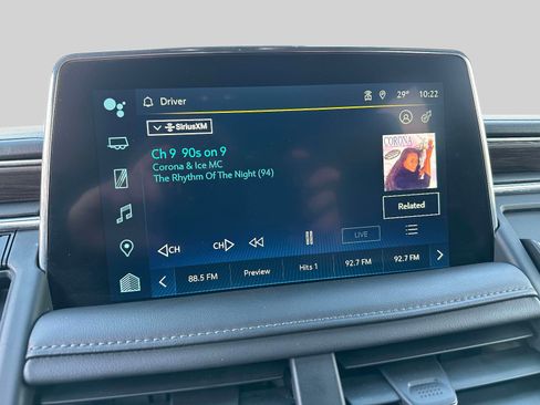 Used 2024 Chevrolet Suburban LT image 26