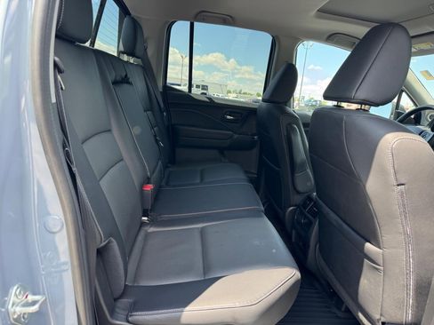 Used 2023 Honda Ridgeline RTL image 11