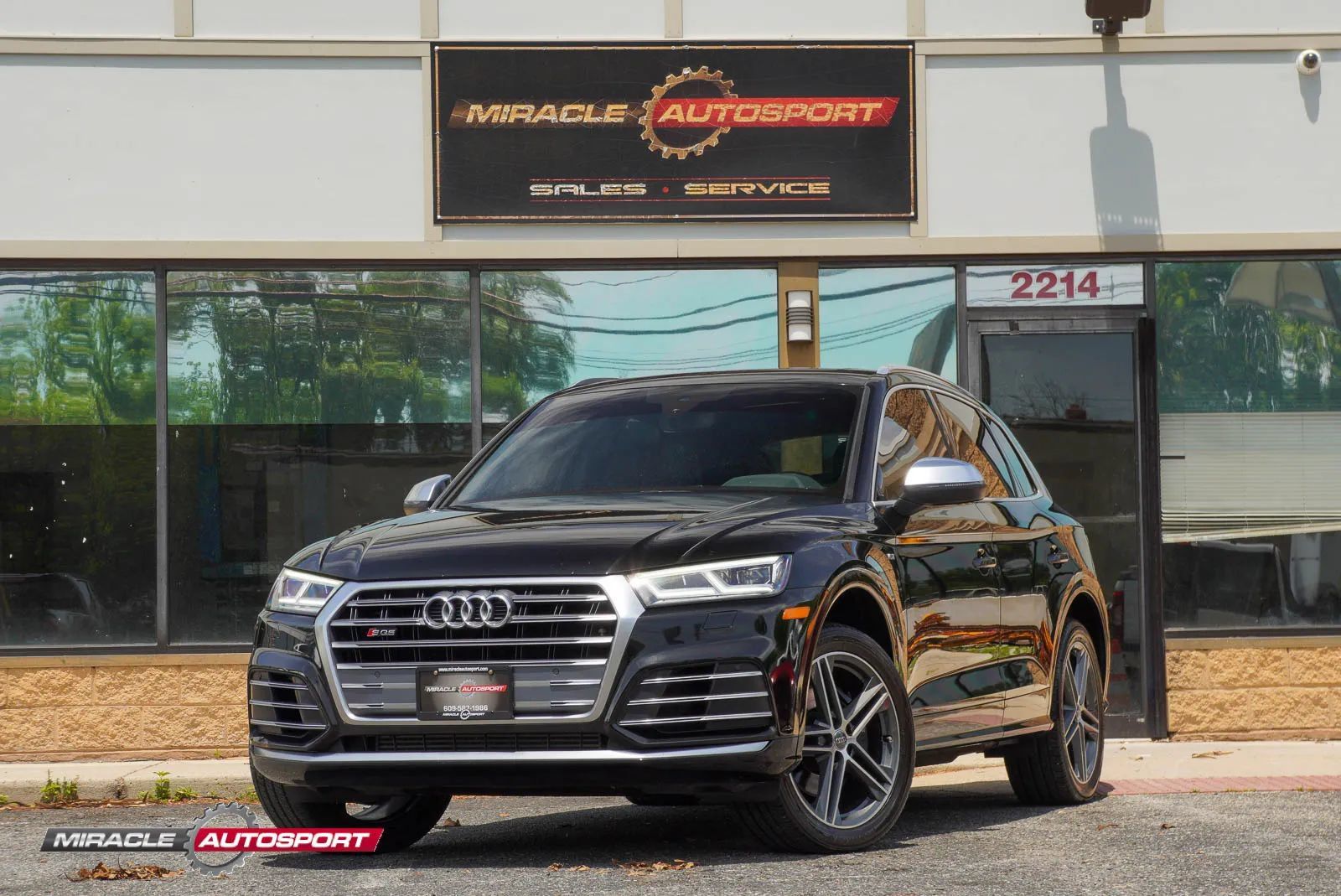 Used 2018 Audi SQ5 Premium Plus w/ Navigation Package AWD/4WD image 1