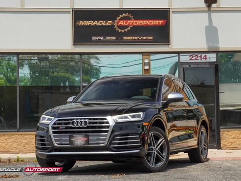 Used 2018 Audi SQ5 Premium Plus w/ Navigation Package AWD/4WD image 1