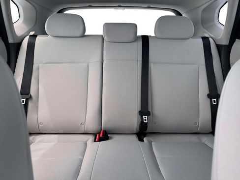 New 2026 Hyundai Kona SE FWD image 16