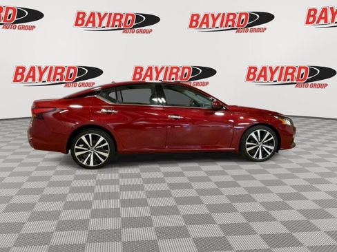 Used 2021 Nissan Altima 2.5 Platinum image 9