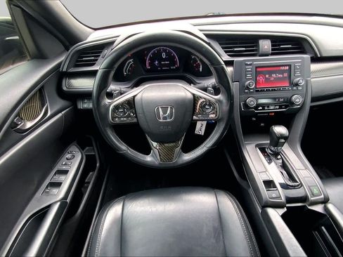 Used 2019 Honda Civic Sport image 6