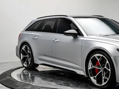 Used 2025 Audi RS 6 performance image 22
