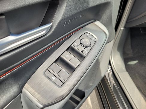 Used 2026 Nissan Sentra SR w/ Floor Mat Package FWD image 27