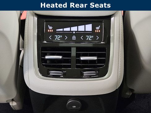 New 2026 Volvo XC90 T8 Ultra w/ Protection Package Premier image 39