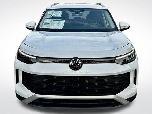 New 2026 Volkswagen Tiguan S FWD image 2