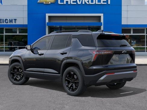 New 2027 Chevrolet Equinox LT FWD image 3