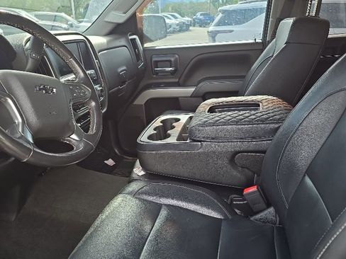 Used 2018 Chevrolet Silverado 1500 LT w/ All Star Edition AWD/4WD image 7