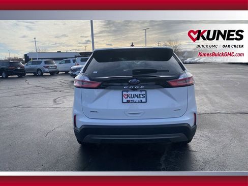 Used 2024 Ford Edge SEL AWD/4WD image 6