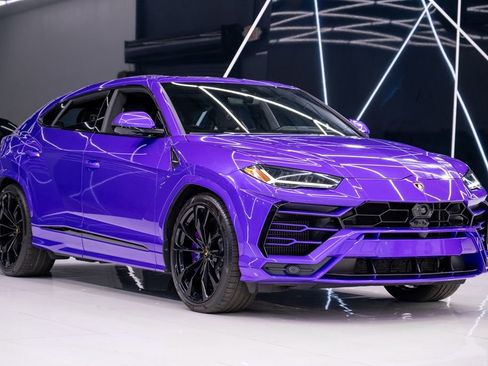 Used 2022 Lamborghini Urus AWD/4WD image 5
