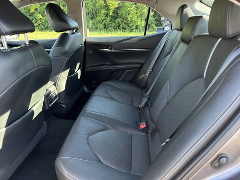 Used 2024 Toyota Camry XSE FWD image 13
