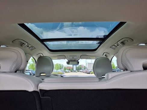 Certified 2023 Volvo XC60 B5 Core AWD/4WD image 26