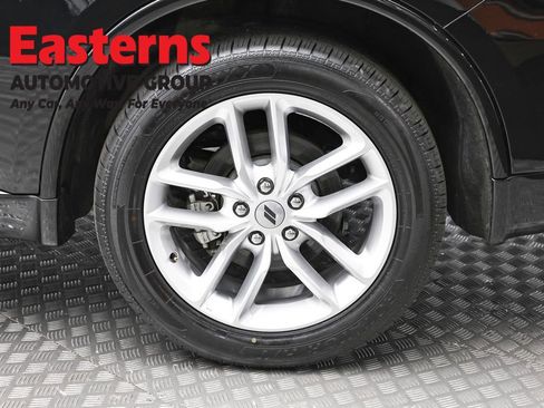 Used 2024 Dodge Durango GT RWD image 8