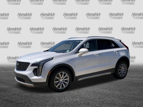 Used 2020 Cadillac XT4 Premium Luxury w/ Driver Awareness Package FWD image 5