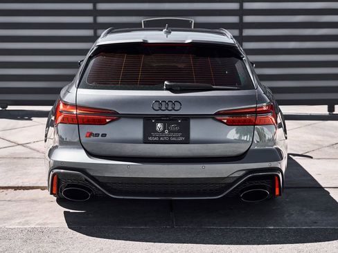Used 2022 Audi RS 6 AWD/4WD image 22