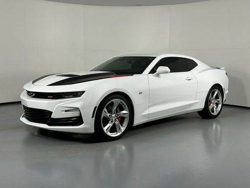 Used 2022 Chevrolet Camaro SS image 3