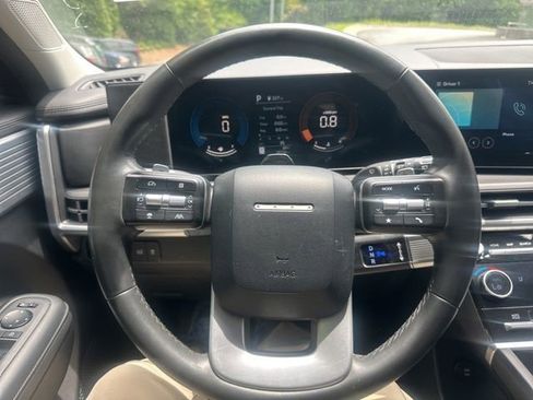 Used 2024 Hyundai Santa Fe SEL FWD image 16