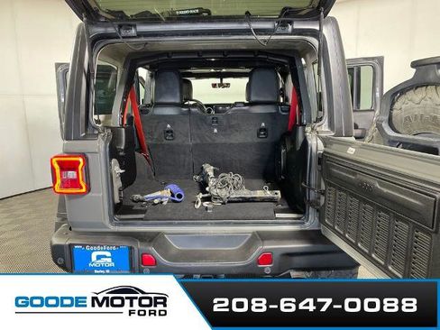 Used 2020 Jeep Wrangler Unlimited Rubicon w/ Quick Order Package 28Y Recon AWD/4WD image 21