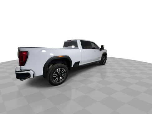 Used 2022 GMC Sierra 2500 AT4 w/ AT4 Premium Plus Package image 8