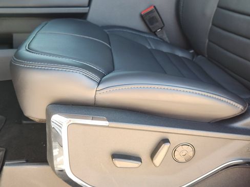 New 2026 Ford F250 Platinum AWD/4WD image 25