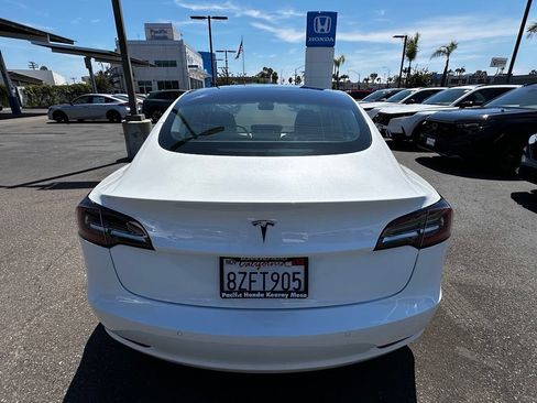 Used 2022 Tesla Model 3 RWD image 7