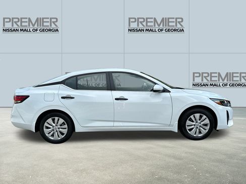 New 2025 Nissan Sentra S image 4
