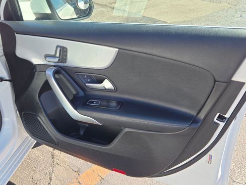 Used 2019 Mercedes-Benz A 220 A 220 image 6