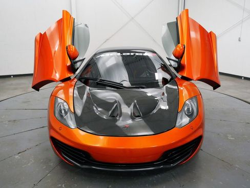 Used 2012 McLaren MP4-12C Coupe RWD image 24