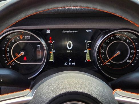 Used 2023 Jeep Gladiator Mojave w/ Cold Weather Group image 25