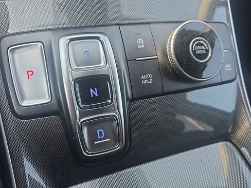 Used 2023 Hyundai Santa Fe SE FWD image 18