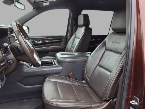 Used 2022 GMC Yukon XL Denali image 22