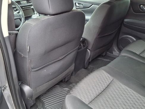 Used 2020 Nissan Rogue SV AWD/4WD image 8