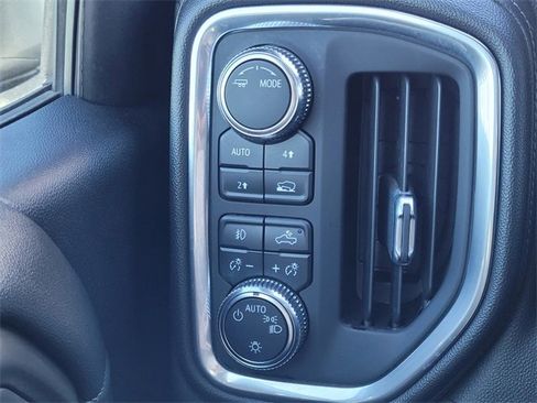 Used 2021 GMC Sierra 1500 Elevation image 18