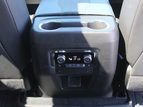 Used 2025 GMC Yukon XL AT4 w/ LPO, Floor Liner Package image 22
