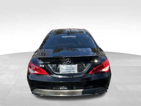 Used 2019 Mercedes-Benz CLA 250 4MATIC image 4