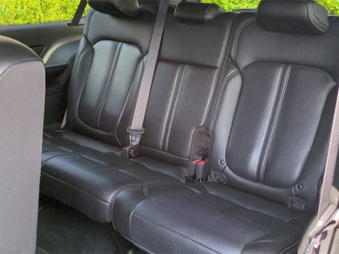 Used 2023 Jeep Wagoneer L Series II image 20