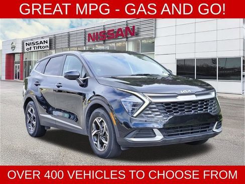 Used 2024 Kia Sportage LX image 1