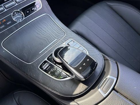 Used 2020 Mercedes-Benz E 450 4MATIC Sedan image 34