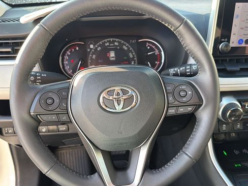 Certified 2023 Toyota RAV4 XLE w/ Convenience Package AWD/4WD image 20