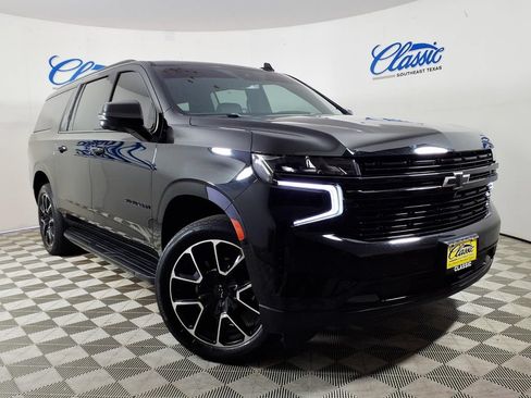 Used 2024 Chevrolet Suburban RST w/ Luxury Package RWD image 1