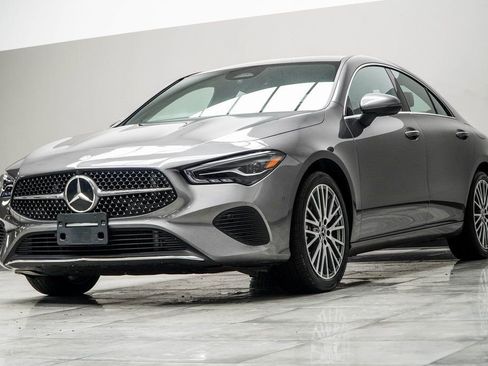 Used 2025 Mercedes-Benz CLA 250 CLA 250 image 8